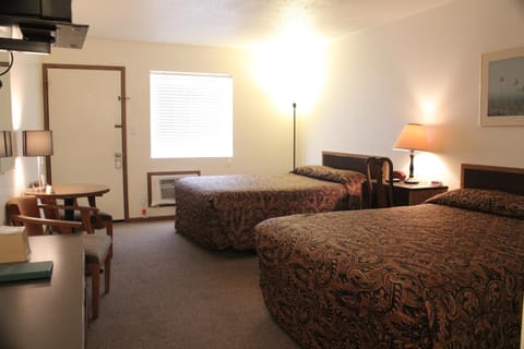 The Lake House Inn Motel in Lake of the Ozarks