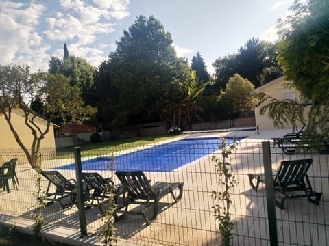 Garden, Swimming pool