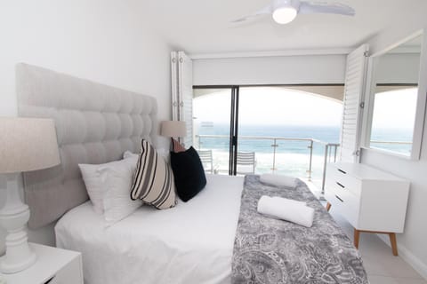 1002 Bermudas - by Stay in Umhlanga Condo in Umhlanga