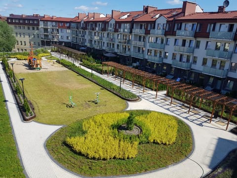 Facade/entrance, Garden view