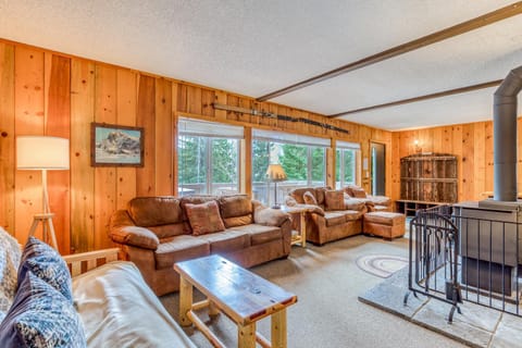 Mt Hood Chalet Vacation Rental Chalet in Clackamas County