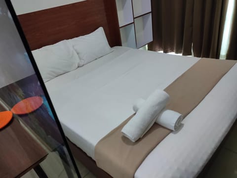 Affordable Makati Serviced Apartments Appartement in Pasay