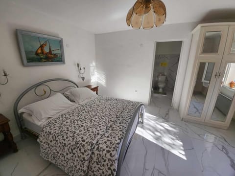 Les Rosières Sainte Maxime-Golf de Saint Tropez, climatisée Apartment in Sainte-Maxime