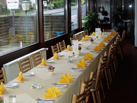 Banquet/Function facilities, Decorative detail