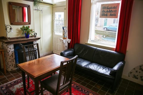 B&B Gasthuis 288 Bed and Breakfast in Delft