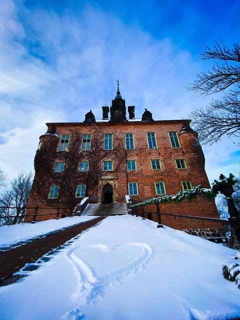 Property building, Restaurant/places to eat, Winter, View (from property/room)