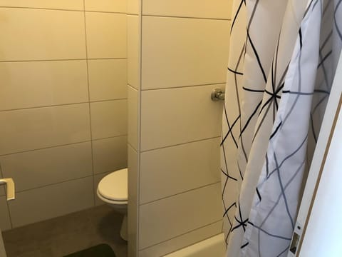 Bathroom, Photo of the whole room