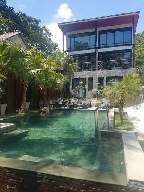 15 Palms Beach Resort Resort in Ko Chang