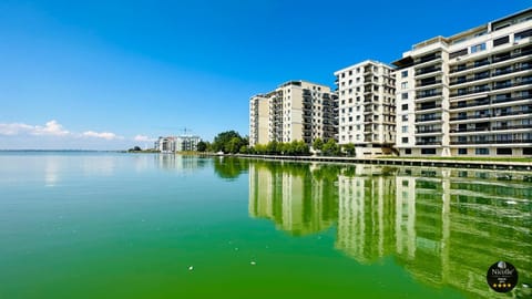 Property building, Natural landscape, Lake view, Sea view