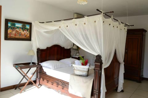 Villa de 6 chambres avec wifi a Vieux Habitants a 3 km de la plage Villa in Guadeloupe