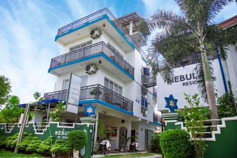 Nebula Residence Alojamiento y desayuno in Negombo
