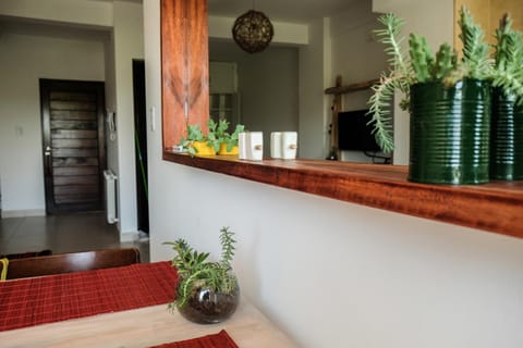 Kitchen or kitchenette, Decorative detail, Dining area