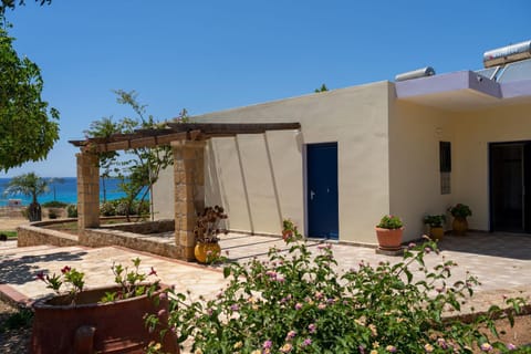 Adam Apartment in Crete