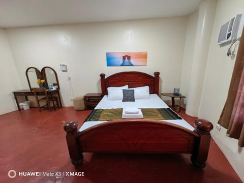 Medellin Seaview Inn Bed and Breakfast in Central Visayas