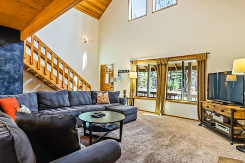 28 Cypress House in Sunriver