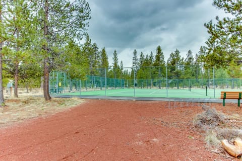 Golden Eagle Lane 17 | Discover Sunriver House in Sunriver