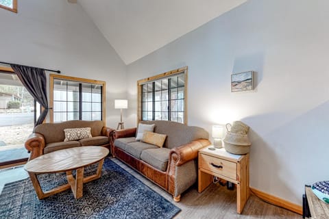 Circle 4 Ranch 25 | Discover Sunriver House in Sunriver