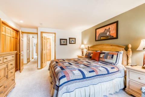 Red Cedar 42 | Discover Sunriver House in Sunriver