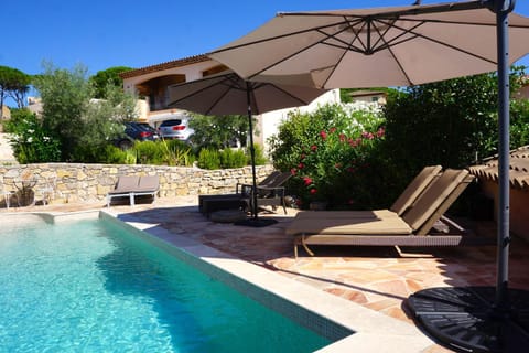 Lone Star House Bed and Breakfast in Sainte-Maxime