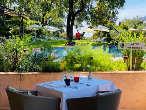 Hotel****Spa & Restaurant Cantemerle Hotel in Vence