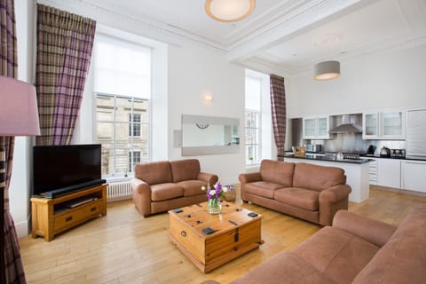 Blythswood Square Apartments Apartment in Glasgow