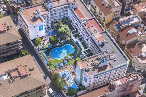 GHT Balmes, Hotel-Aparthotel&SPLASH Hôtel in Calella