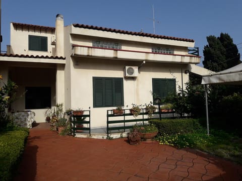 Villa Gina House in Avola