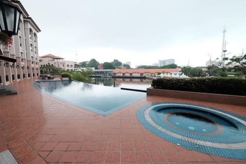 Luxury on Melaka River Condo in Malacca