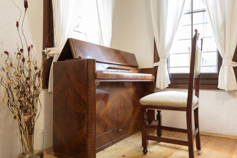 The House With The Piano Bed and Breakfast in Plovdiv