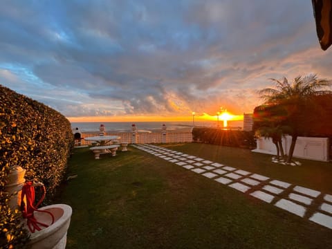 Property building, Garden, Garden view, Sea view, Sunset