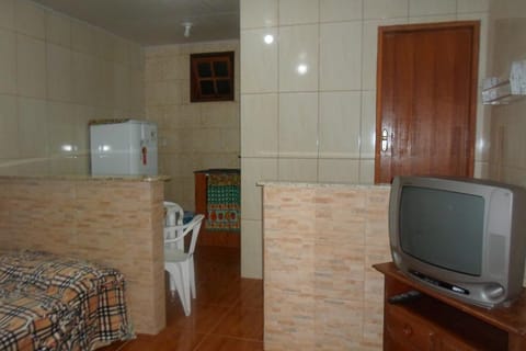 Kitchen or kitchenette, Bedroom