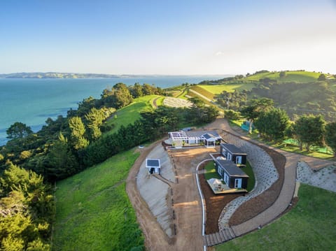 Woodside Bay Chalets House in Auckland Region