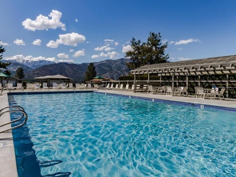 Wapato Point Paradise Point House in Manson