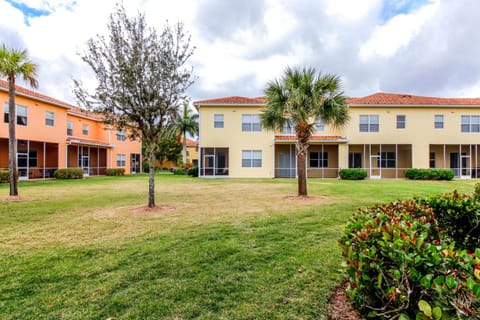 The Sail Harbor: Spinnaker Townhome House in Lee County