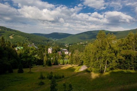 Landmark view, Mountain view