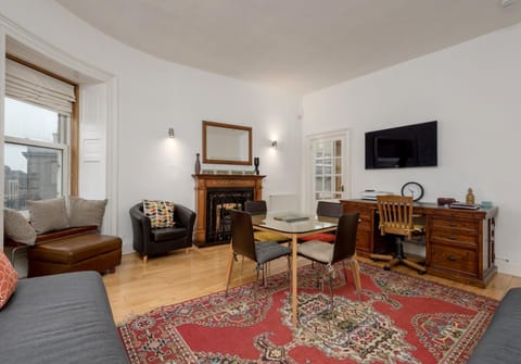 Living room, Seating area, City view