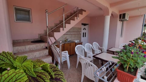 Familien Apartment Zeno Apartamento in Ulcinj Municipality