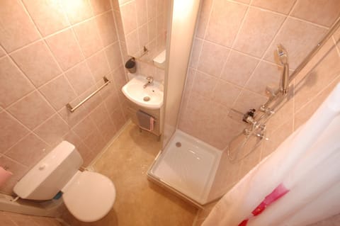 Shower, Toilet, Bathroom