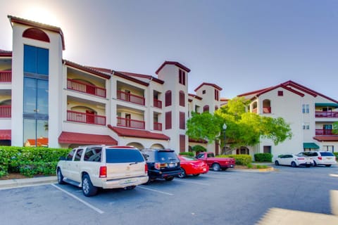 The Inn at St. Thomas Square #1304B Apartment in Lower Grand Lagoon