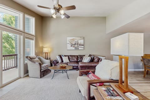 Fox Hollow Home House in Whitefish