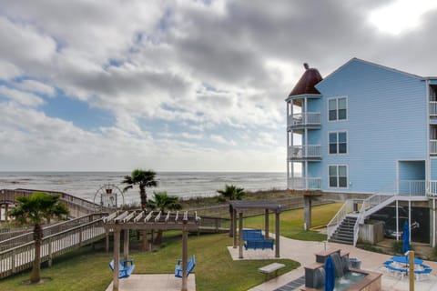 SeaScape Condos Apartment in Galveston Island