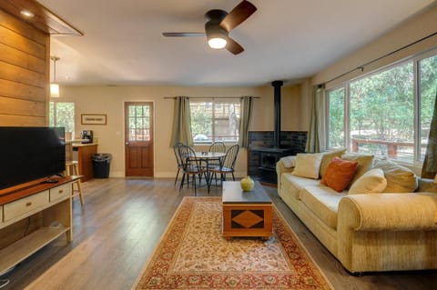 Casa Tahquitz House in Idyllwild-Pine Cove