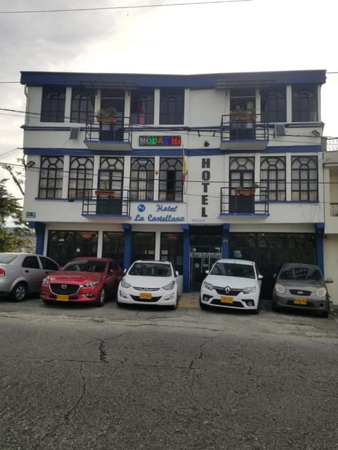 Hotel La Castellana Hostel in Manizales