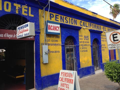 Pension California Hotel in La Paz
