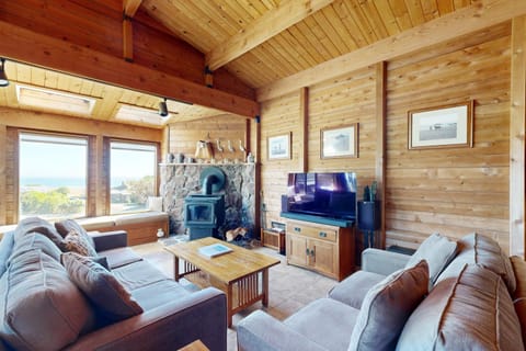 Shell Beach House in Sonoma County