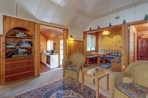 Big Oak Retreat Casa in Idyllwild-Pine Cove