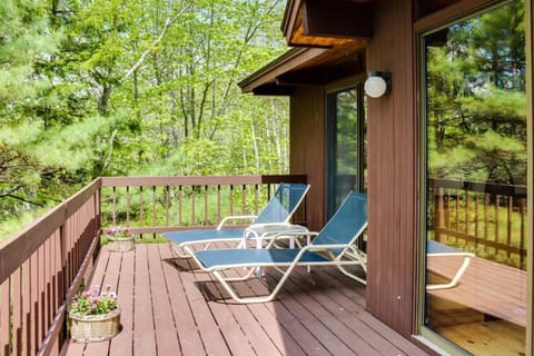 Linekin Bay Lookout Haus in East Boothbay