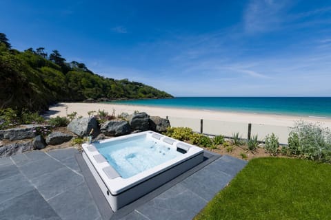 Hot Tub, Beach, Sea view