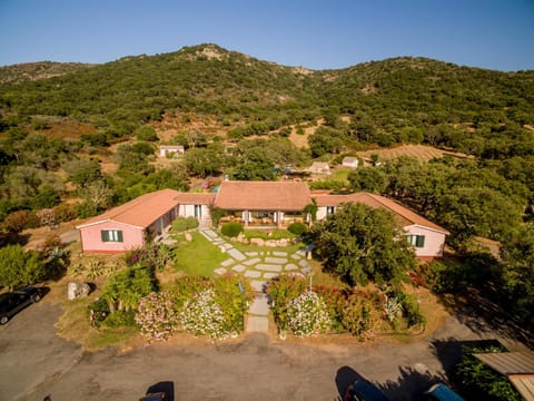 Property building, Facade/entrance, Bird's eye view