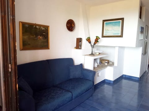 3 bedrooms appartement at Olbia 300 m away from the beach with sea view and enclosed garden Condominio in Porto Istana